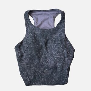 Lululemon Invigorate Padded Training Tank Top Woman's Size 6 Denim Wash Print